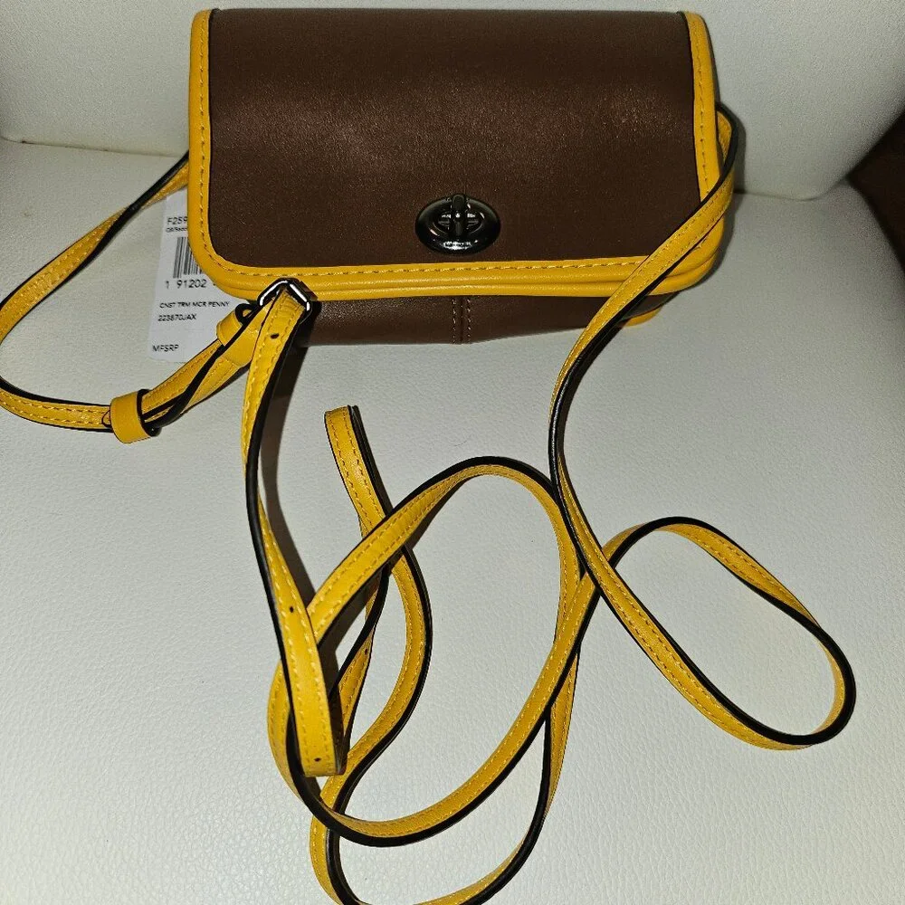 Authentic Coach Micro Penny Crossbody F25951 (NWT) - Picture 3 of 6